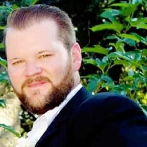 Meet your Posher, Chris